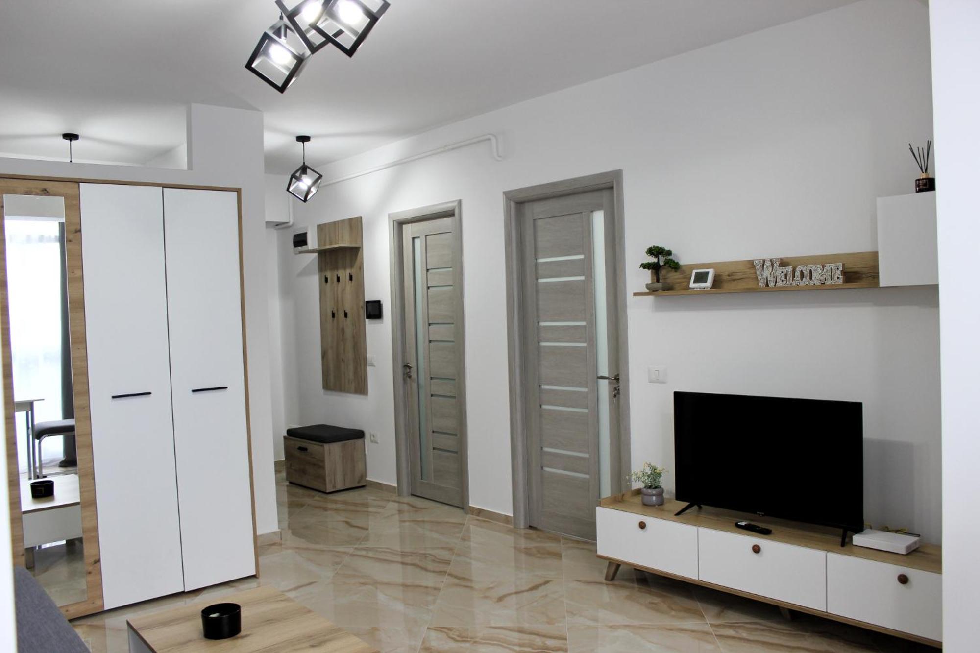 Cozy Apartments In Centre Of Suceava Near Kaufland And University 外观 照片