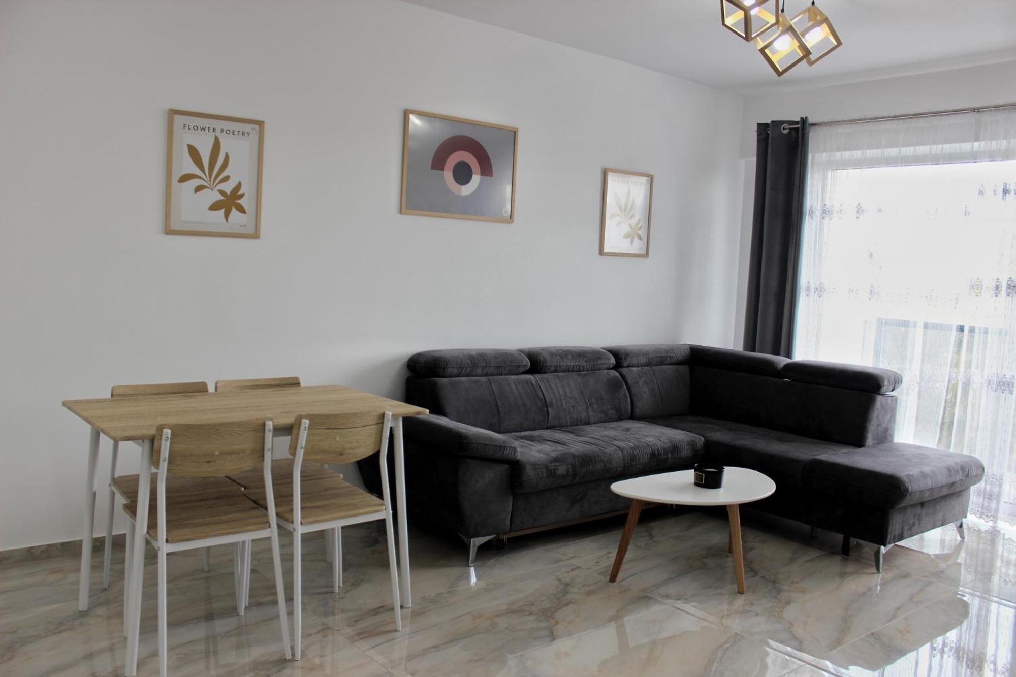 Cozy Apartments In Centre Of Suceava Near Kaufland And University 外观 照片