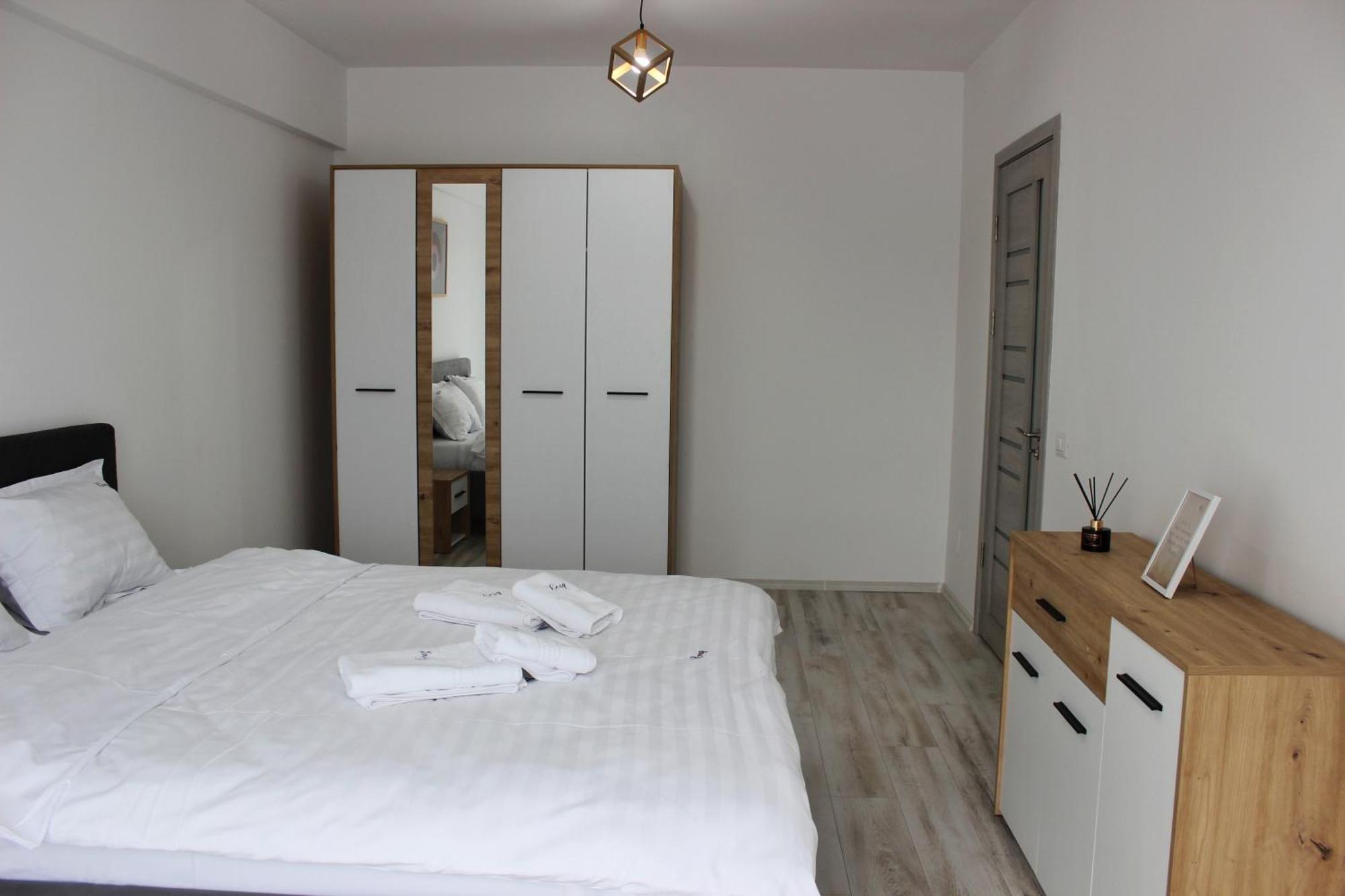 Cozy Apartments In Centre Of Suceava Near Kaufland And University 外观 照片